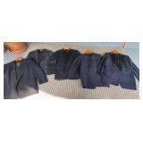 5 black and navy tuxedo/suit sets -
Mostly size