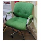 Mid-century Steelcase green office chair