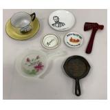 Box of souvenir items - Texas World