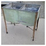 Ideal double wash basin