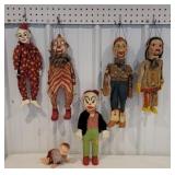 Box of marionette dolls, includes howdy doody,