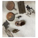 3 rusty cast iron cookware pans, coffee grinders,
