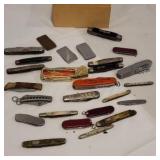 Wood box pocket knives - great for parts -