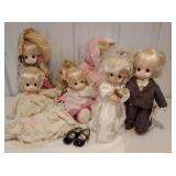 Precious moments bride, groom & family