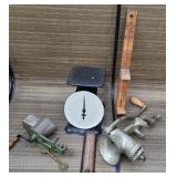 Kitchen related, scales, grinders