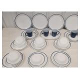 Corelle Dishes (29) with Pyrex Cups (4)