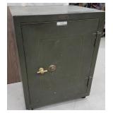 S-cientest safe Marietta Ohio 27"23"34" very