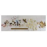 Box of misc small figures