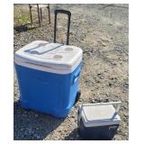 2 igloo coolers