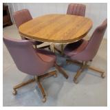 retro Table and 4 chairs