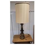 Table lamp