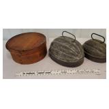 Pantry box & 2 molds