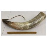 Steer powder horn - strap is broken