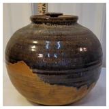 Drip glaze Covered pottery pot