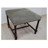 Upholstered stool 23"23"19"