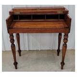 Spinet desk