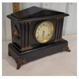Nice Seth Thomas black mantel clock with key and