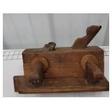 Auburn woodworking plane