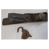 Bailey block plain and eagle lock