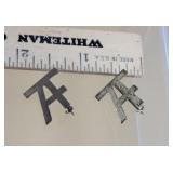 2 pins - Taft & Sherman