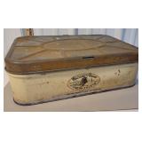 Wachusett brand fish fillet tin