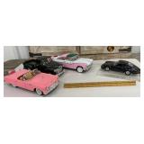 Box of diecast toy vintage cars/truck