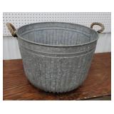 Franklin Galvanized wash tub 21"15"