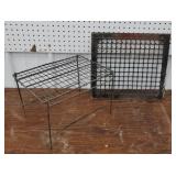 Floor grate and wire camp fire stand