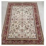 5x8 oriental rug, very clean