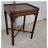 Mahogany pie crust stand 19"16"26"