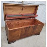 Lane Cedar chest 43"19"23"