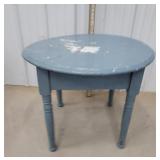 Round end table 28"23"
