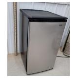 Kenmore dorm refrigerator/freezer