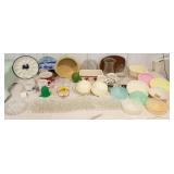 Kitchenware, pie plates, Tupperware bowls,