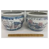2 pretty Chinese planters