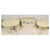 2 pc luggage, hair dryer, needs cleaning