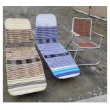 2 retro folding lounges and chair