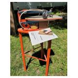 Hegner precession saw with foot pedal and extra