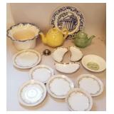 2 tea pots, 1 is Hall