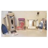 2 Black & Decker clothes irons, Conair light up