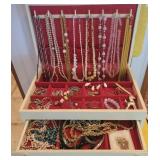 Retro white jewelry box full