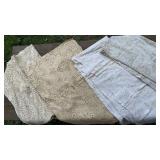 4 pretty lace tablecloths