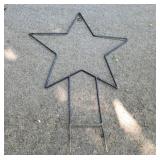 Iron star plant holder 62"t