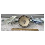 2 gravy boats & a very old bowl