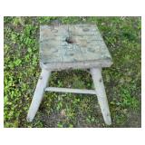 Early stool 15"h