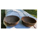 Cast iron pots 11"