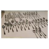 Silverware set Oneida