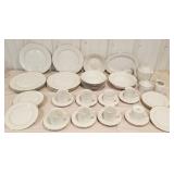 service for 8 fair Fairfield fine china - with
