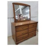 6 drawer dresser with mirror 46"18"31"