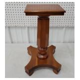 Cherry pedestal 22"t